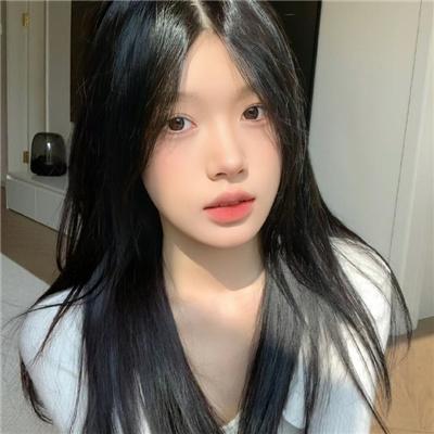 小男友藏不住了